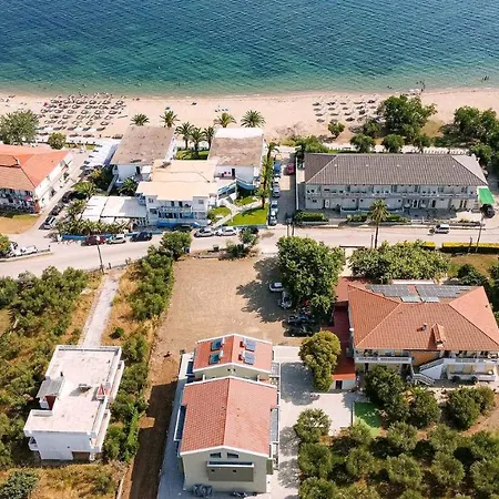 Estelle Family Luxury & Yerakini