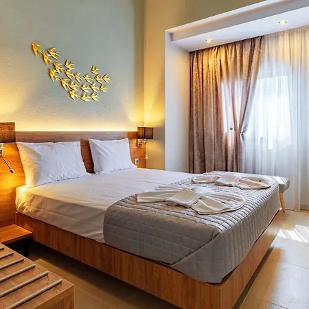 Estelle Family Luxury & Yerakini