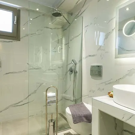 Estelle Family Luxury & Aparthotel Gerakini