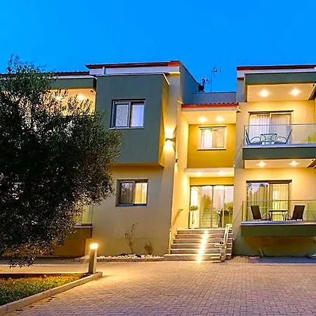 Estelle Family Luxury & 4* Gerakini