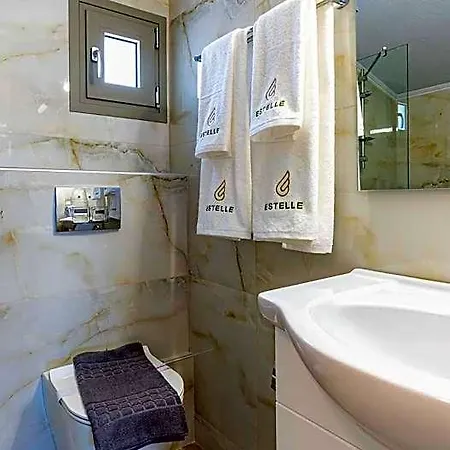 Estelle Family Luxury & 4* Gerakini