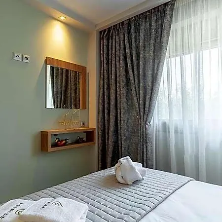 Estelle Family Luxury & 4* Gerakini