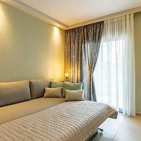 Estelle Family Luxury & 4* Gerakini