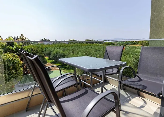 Estelle Family Luxury & Aparthotel 3*